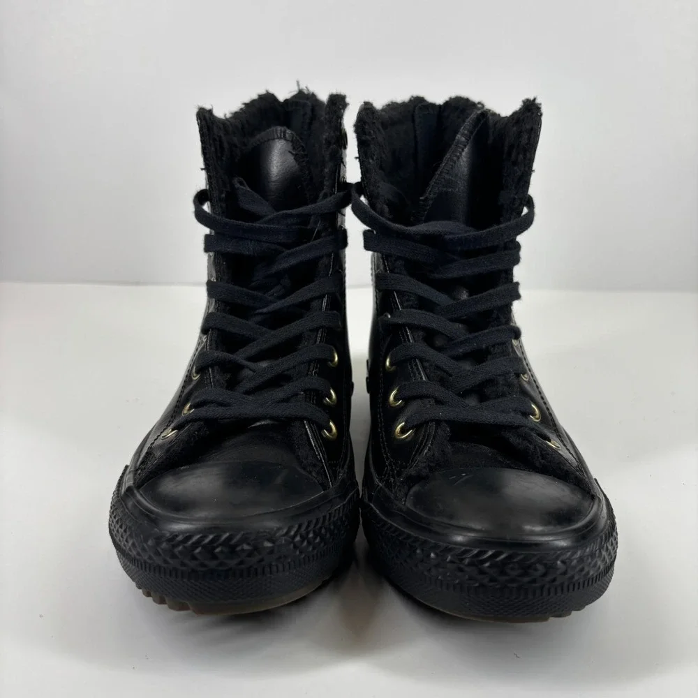 Converse Chuck Taylor All Star Hi-Rise Junior US 3/EU 35 Black Leather Fur Boots
